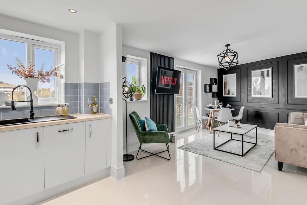 Modern Apartment In Wymondham Wymondham  Exterior photo